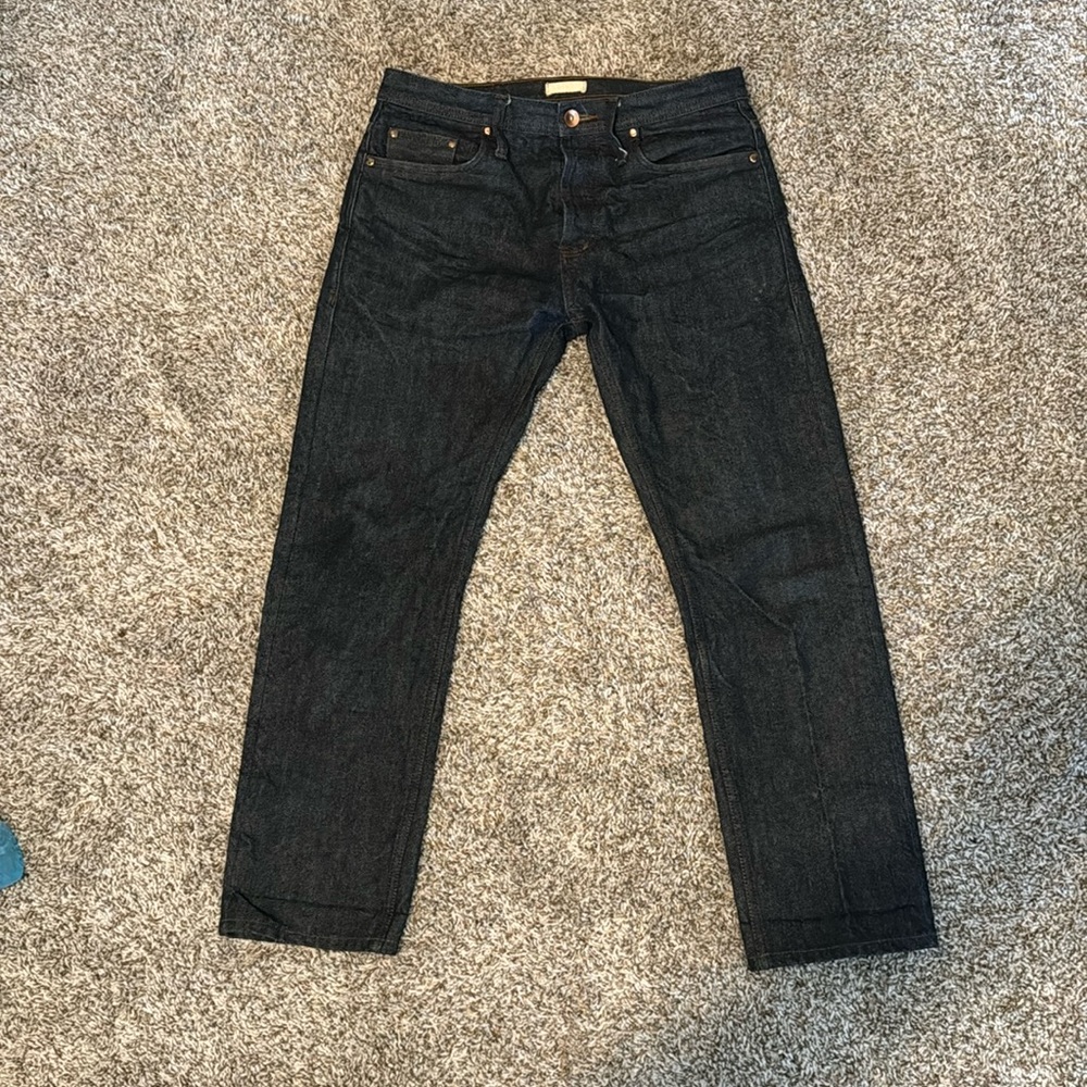 ‘The unbranded brand’ selvedge denim 14.5 oz tapered fit